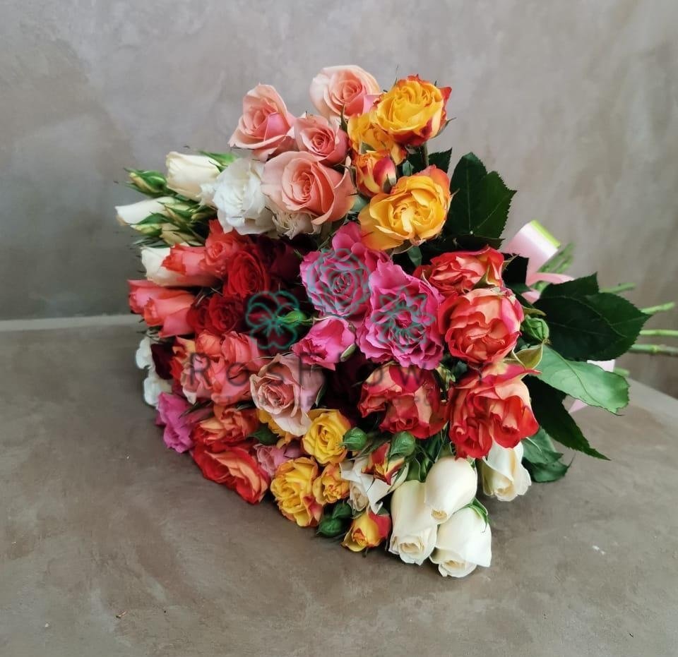 Букет цветов из: Розы в Красавино