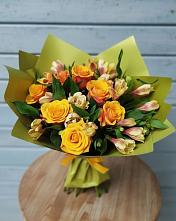 Букет цветов из:  Альстромерии и Розы в Красавино