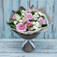 Букет цветов из:  Герберы, Альстромерии и Хризантемы в Красавино