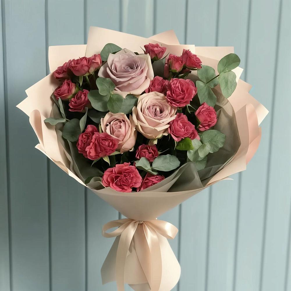 Букет цветов из: Гвоздики и Розы в Красавино