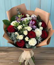 Букет цветов из:  Розы и Альстромерии в Красавино