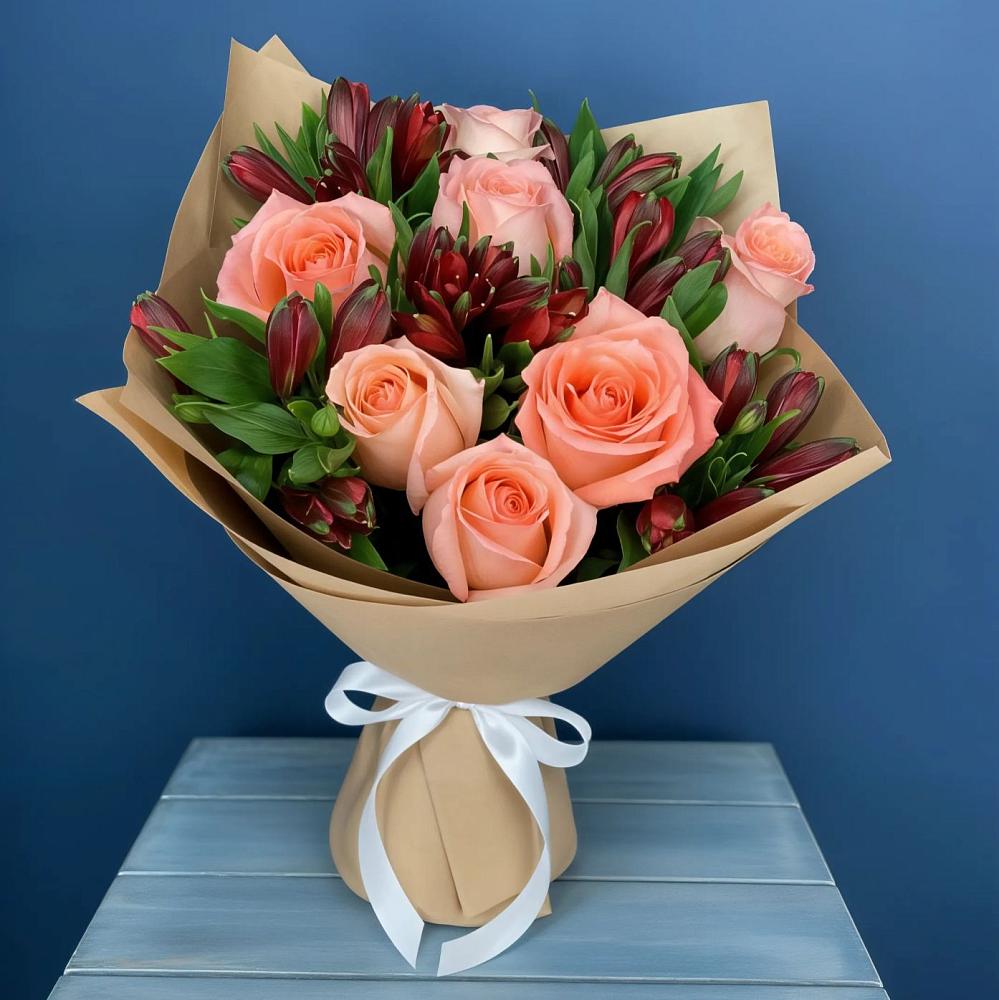 Букет цветов из: Розы и Альстромерии в Красавино