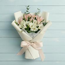 Букет цветов из:  Альстромерии в Красавино