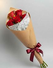 Букет цветов из:  Розы в Красавино