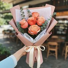 Букет цветов из:  Розы в Красавино
