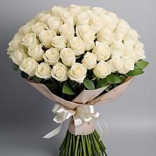 Букет 101 беля роза Белоснежка в Красавино
