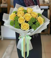 Букет цветов из:  Хризантемы и Розы в Красавино