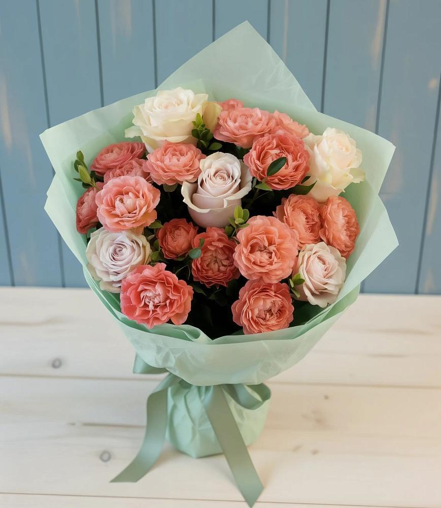 Букет цветов из: Розы в Красавино