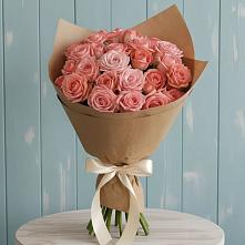 Букет цветов из:  Розы в Красавино