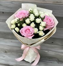 Букет цветов из:  Розы #REPLACE_PRED# Красавино