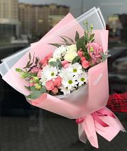 Букет цветов из:  Розы, Лизиантусы и Хризантемы в Красавино
