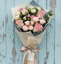 Букет цветов из:  Розы в Красавино