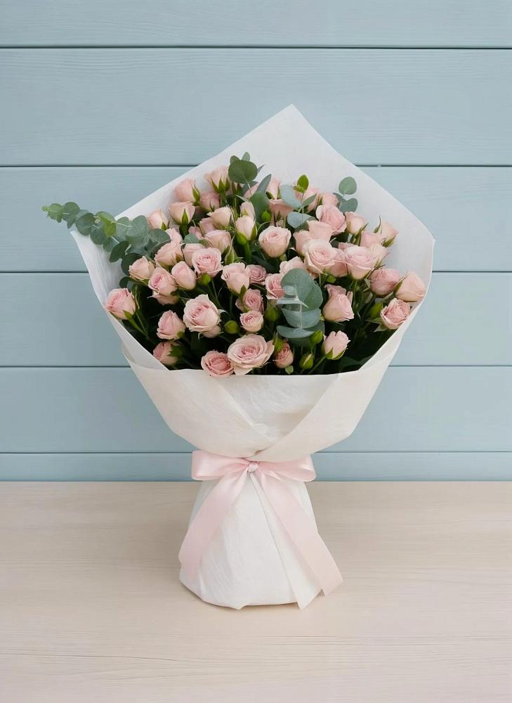 Букет цветов из: Розы в Красавино